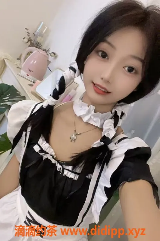 上海楼凤-普陀小九，158cm、42KG、1400起，颜值超赞