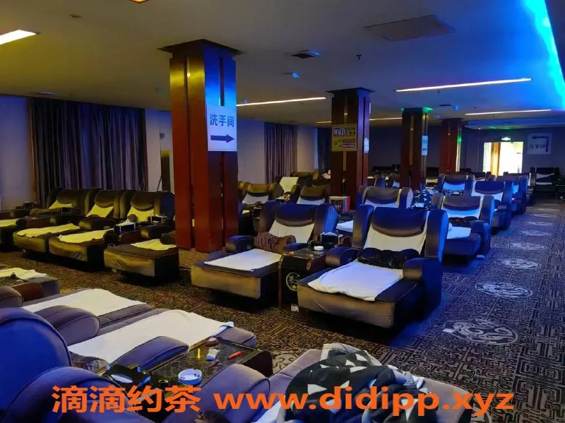 广州楼凤-白云龙归华瀚水汇顶级95会所服务，558起