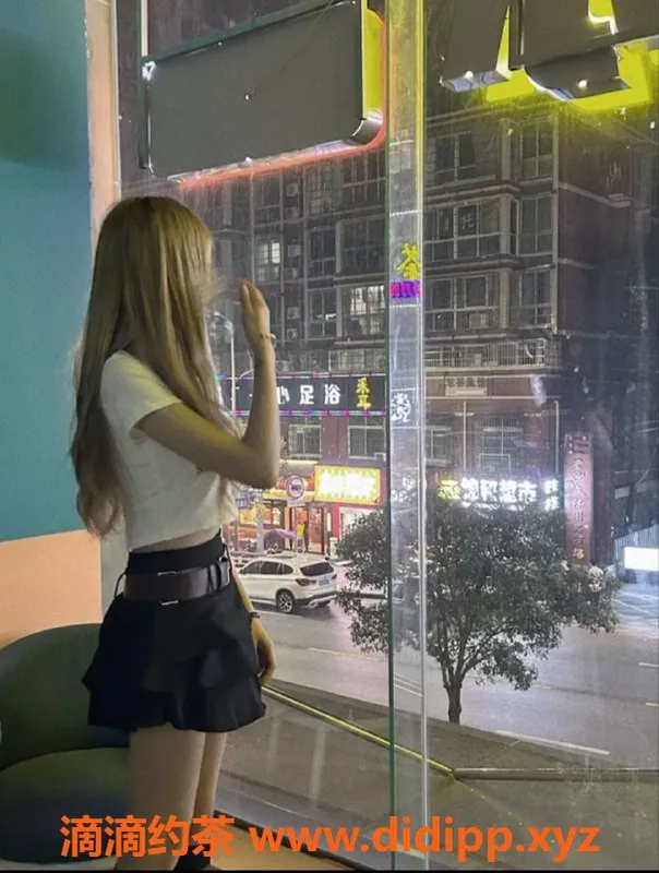 长沙楼凤-岳麓区释琪，隐秘享受，身高164，46kg少女