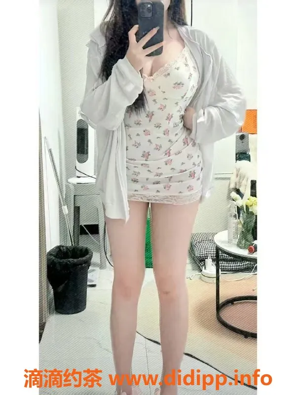 东莞楼凤-南城可可，诱惑与魅力并存