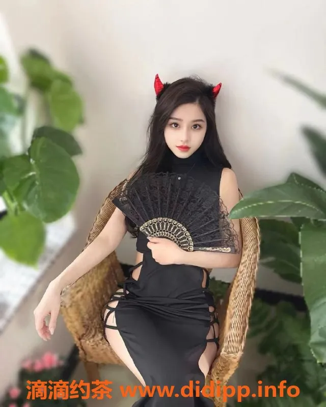 上海楼凤-黄浦草莓酱 160cm 46kg 36C 御姐服务