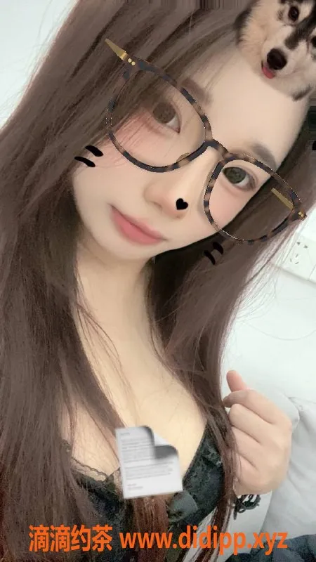 广州楼凤-怡宝，白云嫩妹，600水费，舌吻69式体验