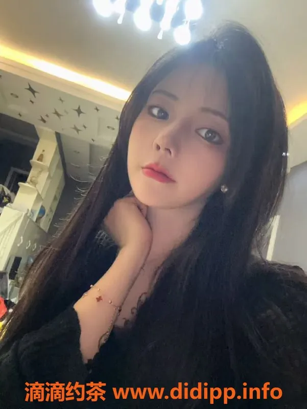 成都楼凤-锦江区春熙路思琪，24岁160cm，身材匀称，6p超值体验！