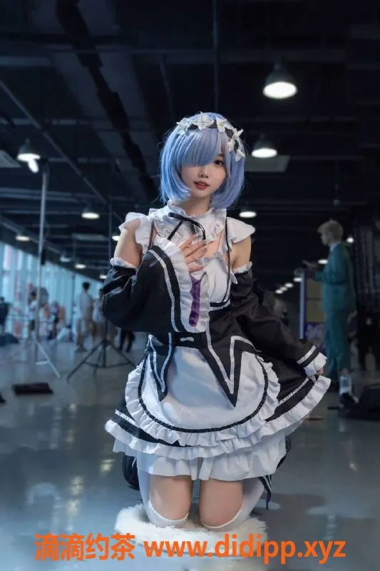 深圳楼凤-坂田王富贵，1600元起，SM、COS服务