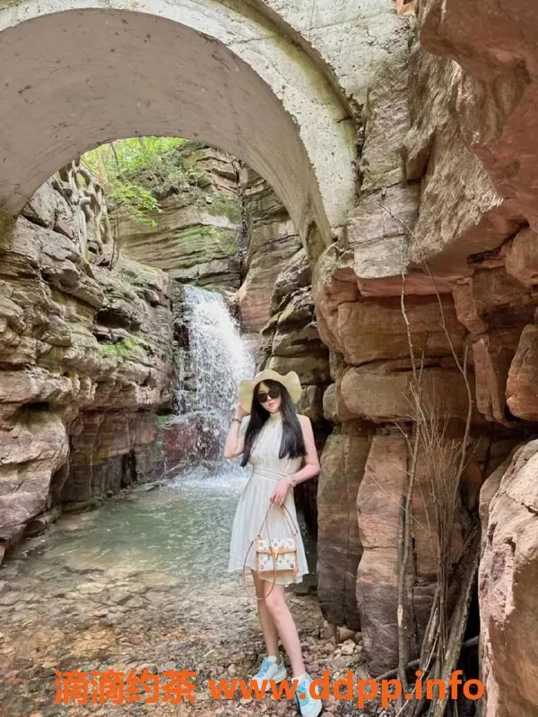 上海楼凤-茹梦—闵行160cm轻熟女，体验不一样的服务