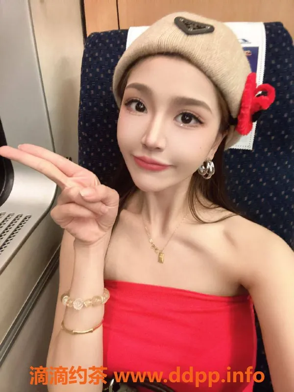 深圳楼凤-福田晓彤，口爆专业，性感制服，1900起