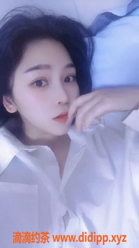 深圳楼凤-深圳福田糖宝，服务型大胸御姐，P700起