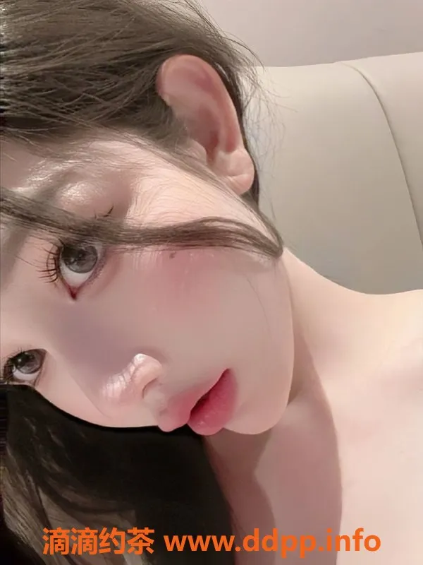 杭州楼凤-杭州可可21岁大C-D甜妹 陪浴服务