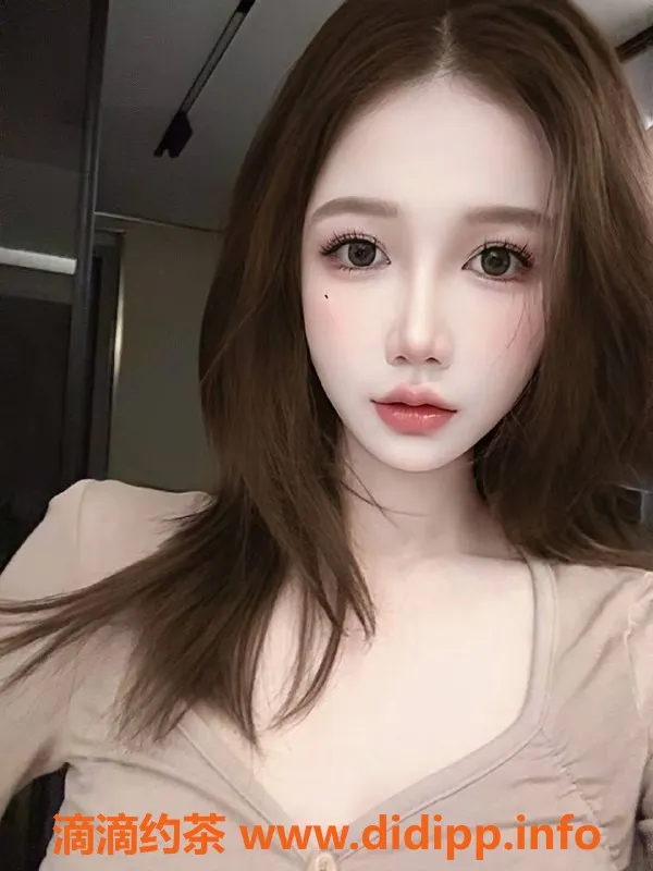 杭州楼凤资源信息,杭州可可21岁大C-D甜妹 陪浴服务