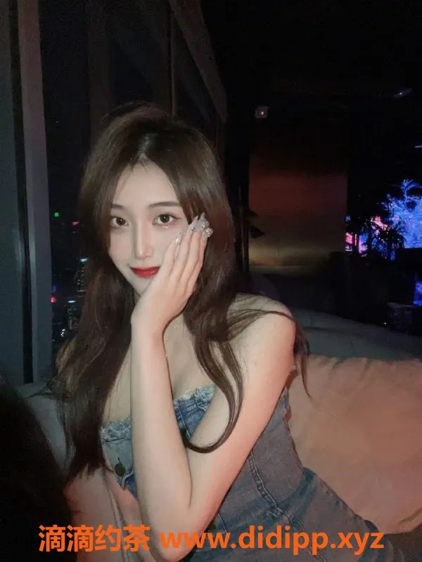 深圳楼凤-深圳梨香香，颜值高，胸大服务好，P2000起