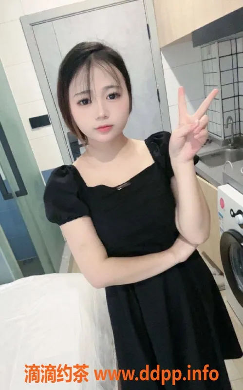 深圳楼凤-龙华微微，上门服务700起，陪浴调情任你选