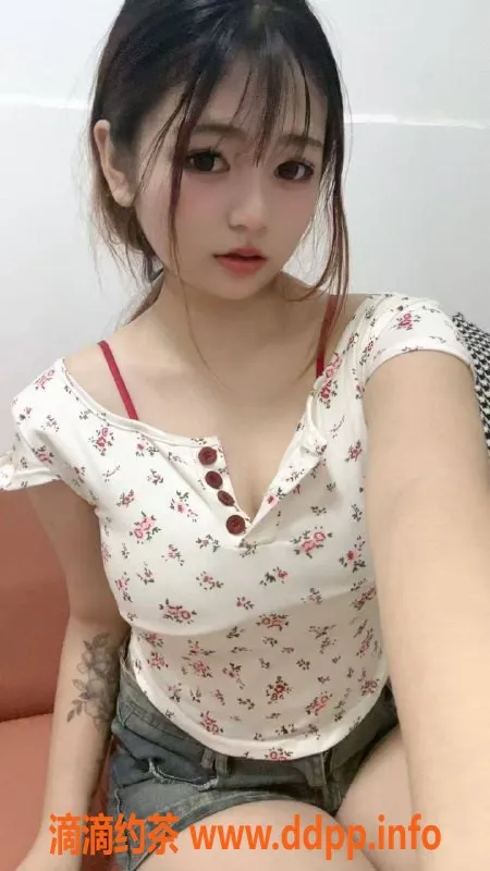 深圳楼凤资源信息,龙华微微，上门服务700起，陪浴调情任你选