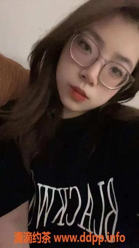 温州楼凤-椒江区雪雪，真是个有魅力的小姐姐