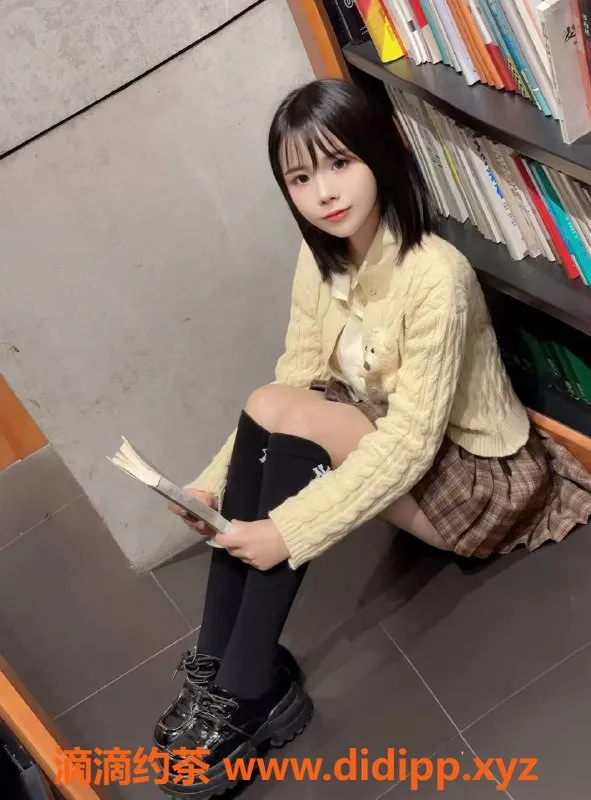 深圳楼凤资源信息,龙华甜甜——身高162cm C杯，1000元起魅力服务