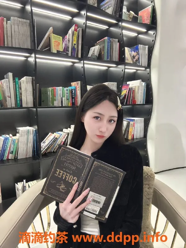 北京楼凤-朝阳三里屯童可可，精品妹子，课费2500p