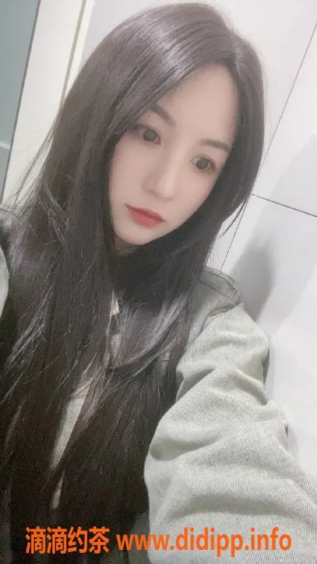 长沙楼凤-雨花区静怡，纹身美女，500元服务等你来体验