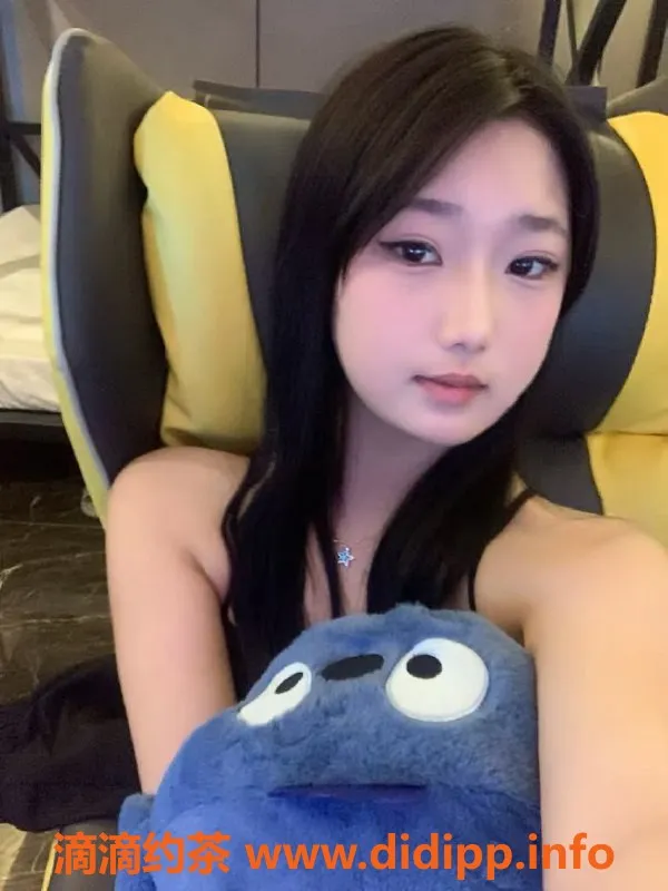 武汉楼凤资源信息,汉阳区19岁小雪，165cm激情游玩，只需500p！