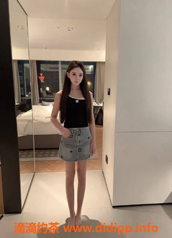 福州楼凤-福州台江区冰冰：170cm大长腿，价格700P起