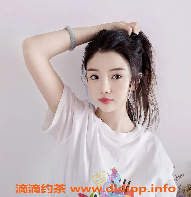 上海楼凤-肖晶晶，04年嫩妹，亲密互动超配合