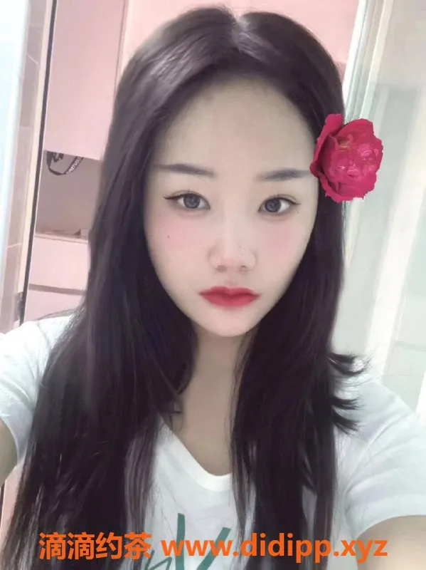 武汉spa会所-洪山区21岁甜甜，157cm，45kg，500一课服务丰富