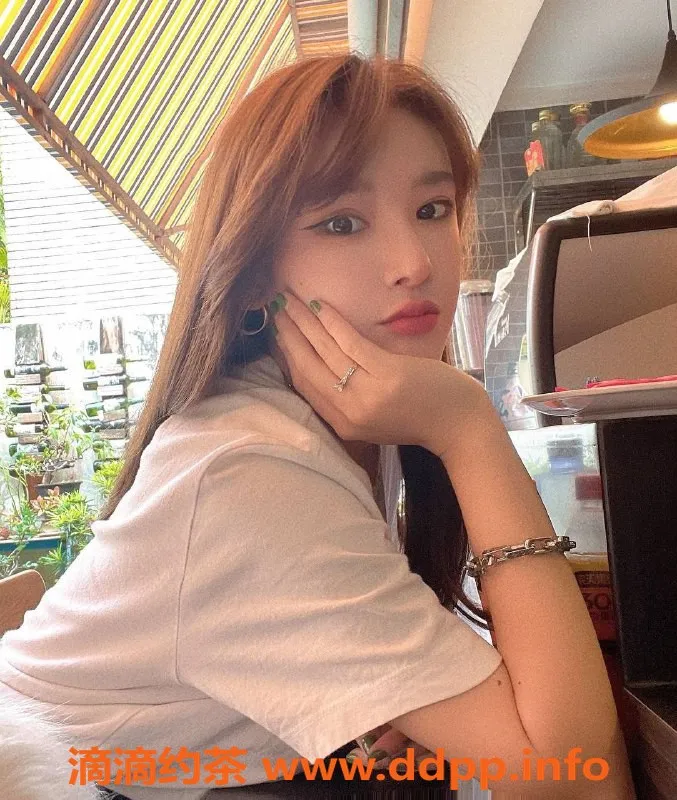 深圳楼凤资源信息,南山佐伊，私聊解锁独家服务体验