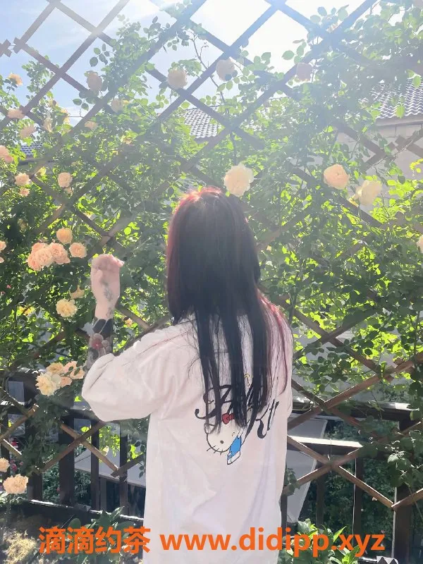 广州楼凤-天河嫩妹香香，600元约1小时