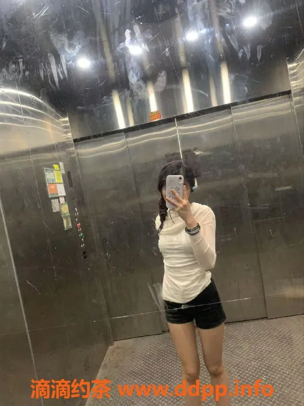 广州楼凤资源信息,白云小baba，御姐特色服务，700起