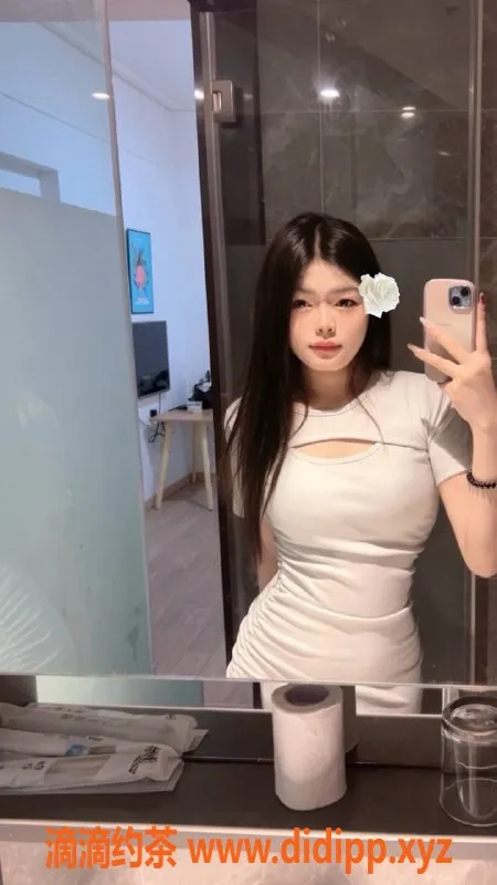 重庆楼凤资源信息,小忆，169cm身高，热情服务，性价比高！