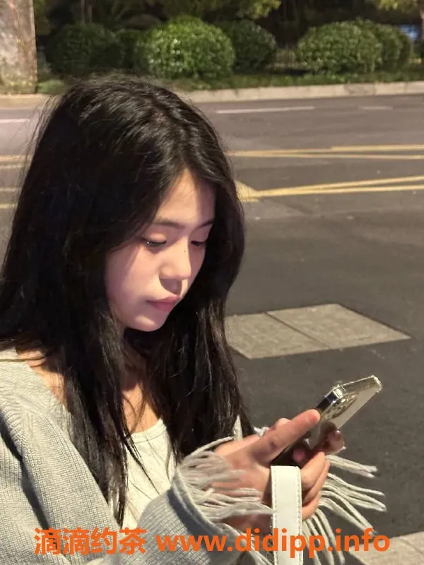 杭州上门服务-钱塘嫩妹青青，秒人小能手，超好评！