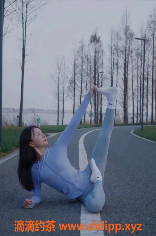 深圳楼凤资源信息,龙岗小汐，165cm C杯，1200元/次服务