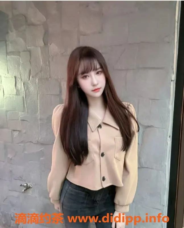 深圳楼凤-深圳南山香草，165cm，49kg，舌吻服务