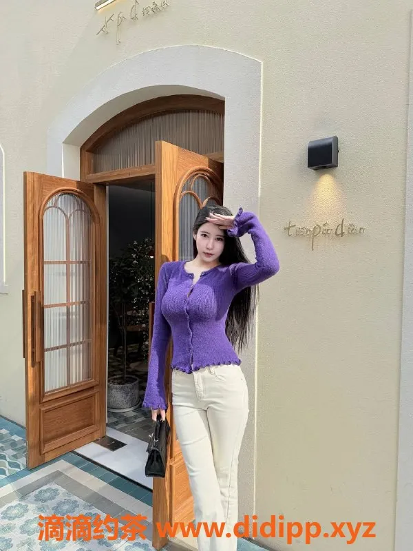 深圳楼凤资源信息,福田温婉175，1500元享车震足交服务