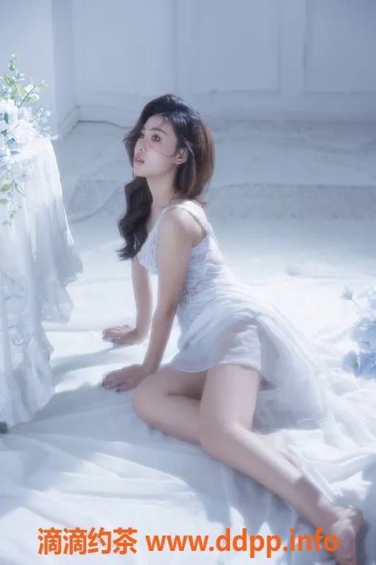 东莞楼凤-大朗宝妹，162cm，49kg，激情服务等你体验！