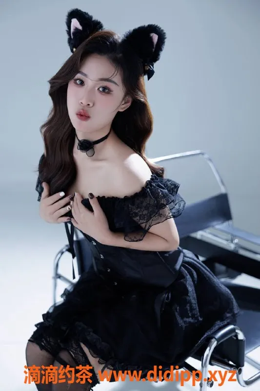 东莞楼凤-大朗宝妹，162cm，49kg，激情服务等你体验！