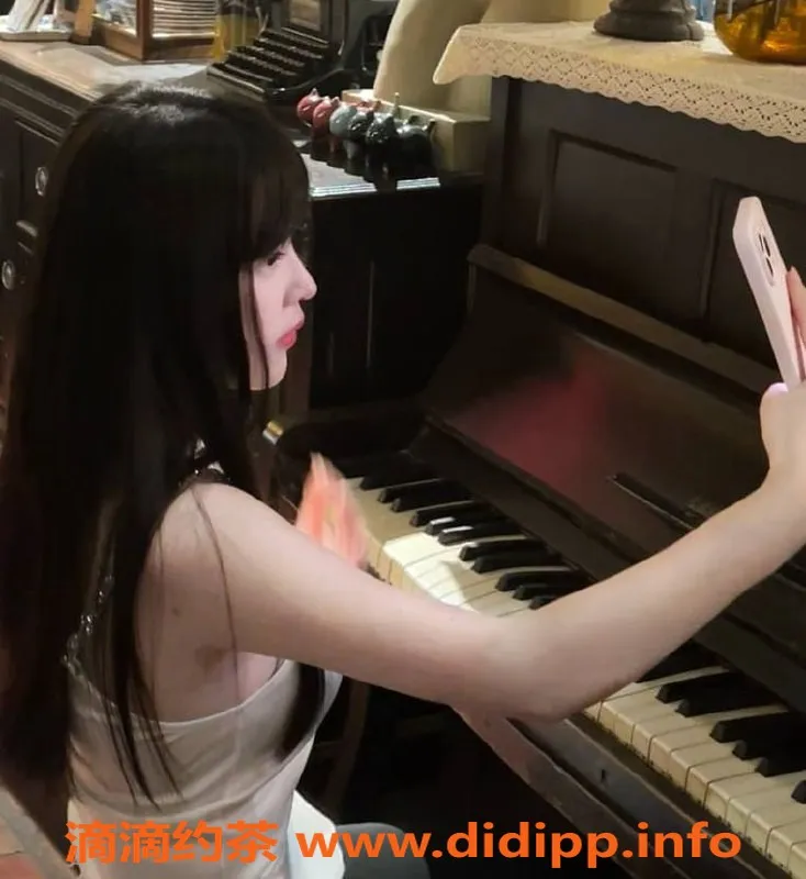 上海楼凤资源信息,浦东薯片，身高165，胸C，900起