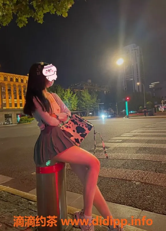 广州楼凤资源信息,天河冰冰69p，700元体验，超值享受！