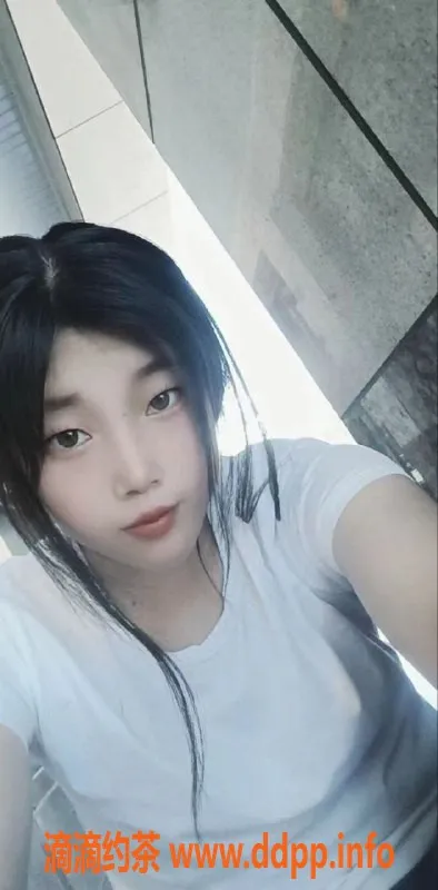 昆明上门服务-小莹莹 23岁嫩妹 上门服务 6p 11pp