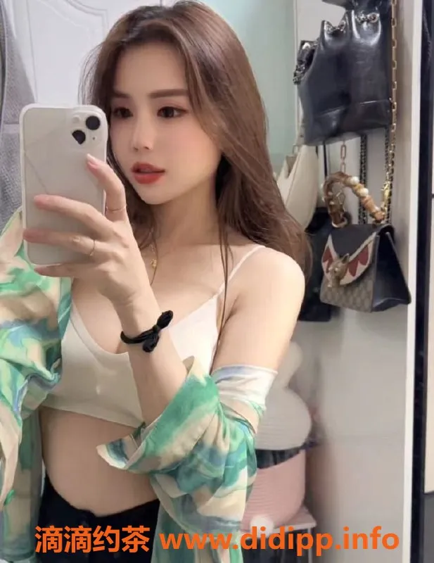 上海楼凤-杨浦云初，162cm身高，胸围B+，700元上门服务