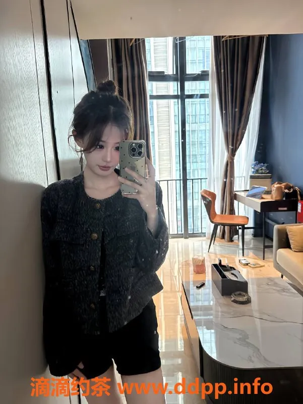 成都楼凤-武侯区穆婷婷，嫩妹身材，超值体验