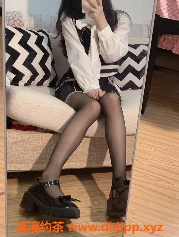 深圳楼凤资源信息,南山蒙晓晓：真实自拍视频验证等你来体验