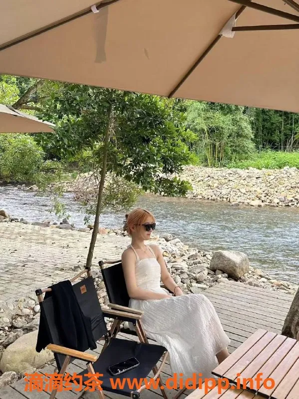 长沙楼凤-雨花区嫩妹玛卡，服务仅500p，尽享69体验