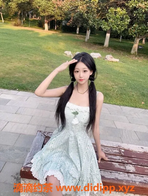 上海楼凤-浦东小甜甜，168cm 48kg 34B，1300元上门服务