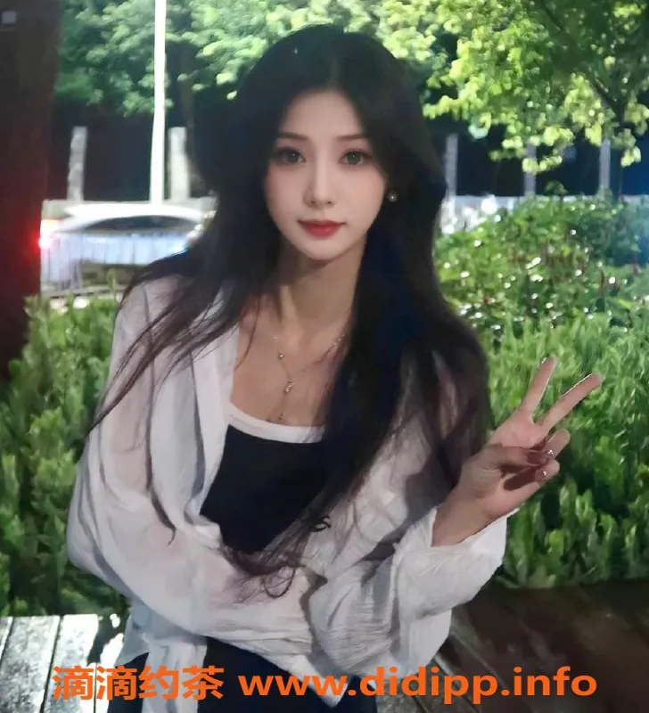 上海楼凤资源信息,长宁嫩妹李诗怡，颜值超高，1300元起