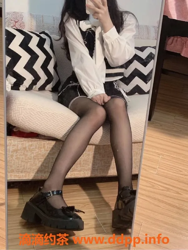 深圳楼凤资源信息,南山蒙小小，800元上门足交服务