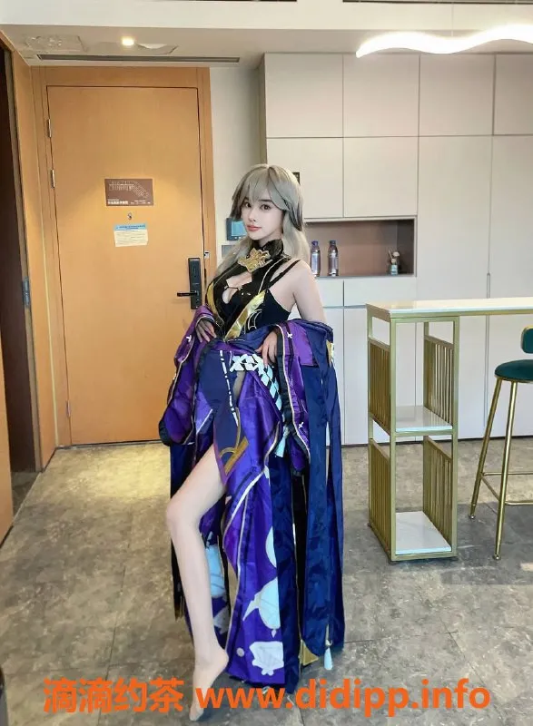 深圳楼凤-南山彤宝，1200元起，舌吻足交服务