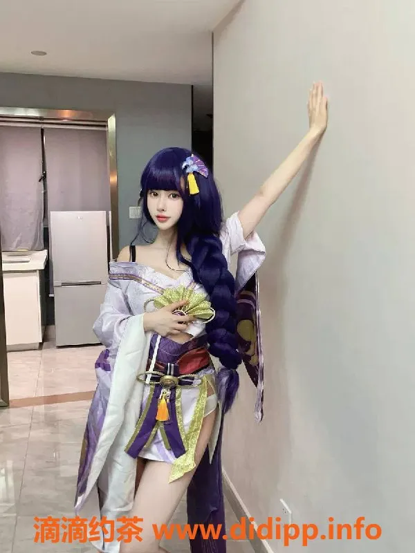 深圳楼凤-南山彤宝，1200元起，舌吻足交服务