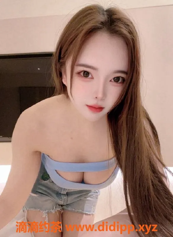 上海楼凤-静安菲菲，160cm 46kg 36C，700元超值体验