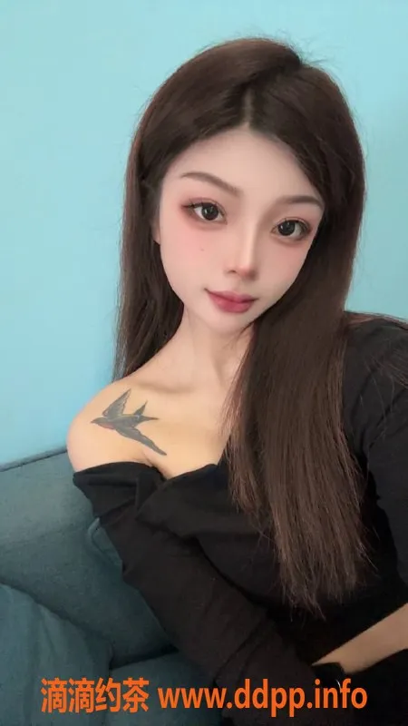 南京楼凤资源信息,建邺区O泡，165cm大胸嫩妹，800P起