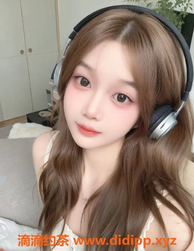 上海楼凤-静安小雪，165CM高颜值，700元起