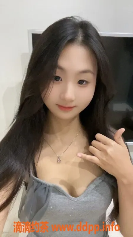 杭州楼凤-拱墅区19岁嫩妹小雅，500元超值服务